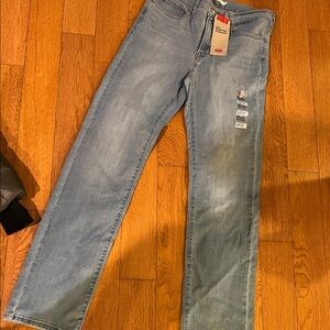 Women’s Light Blue Jeans